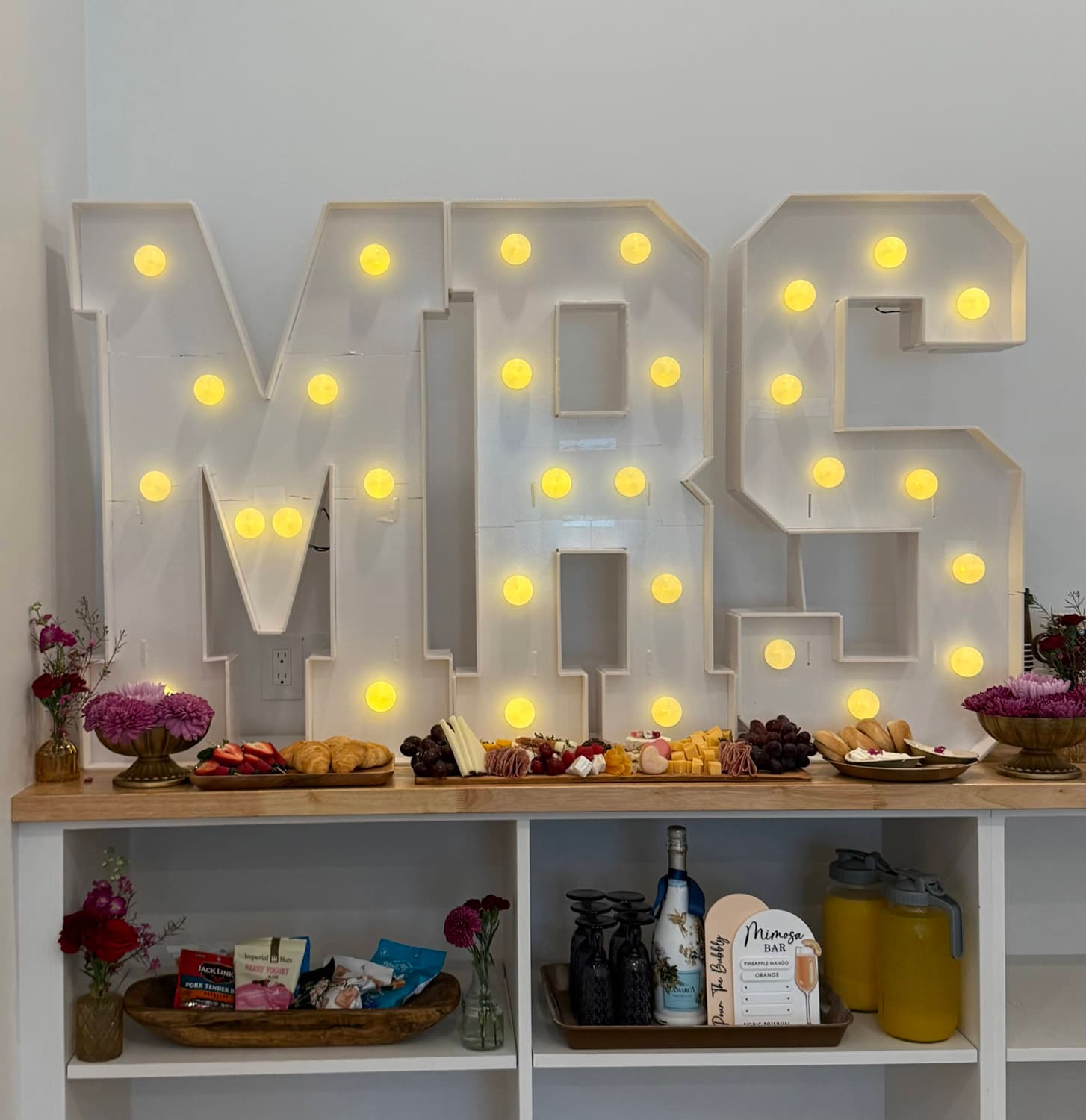 Wedding Suite Decor